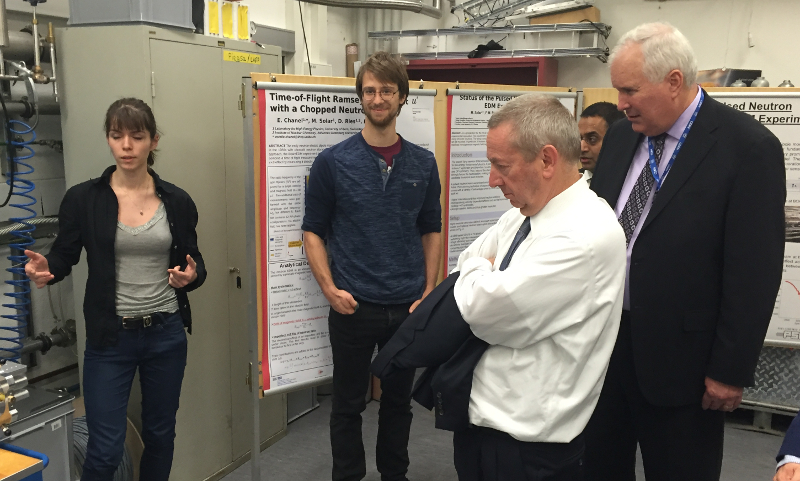 Visit of Fermilab and DOE representatives in our labs 09.11.2018