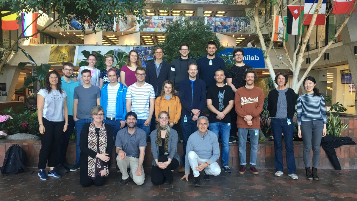 Group picture of Bern students at Fermilab